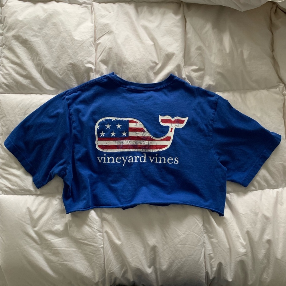 Vineyard Vines crop top